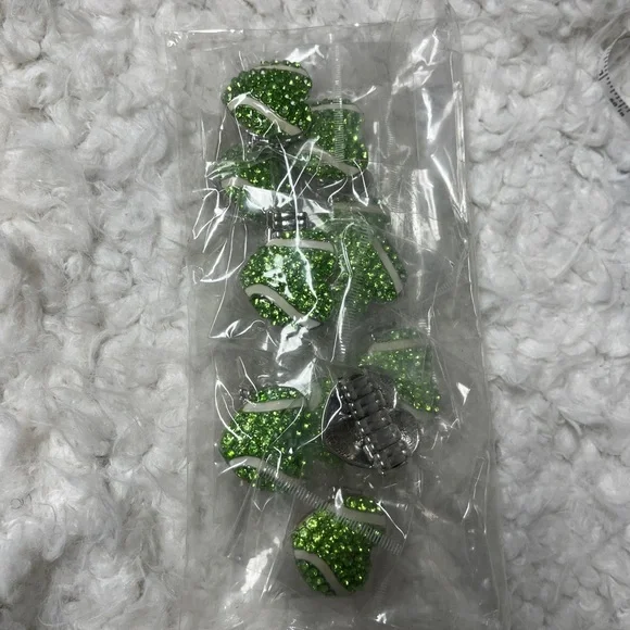 Rings NWT heart shape pack of 12, sold As Is, green rhinestones, Resell! - Picture 7 of 7